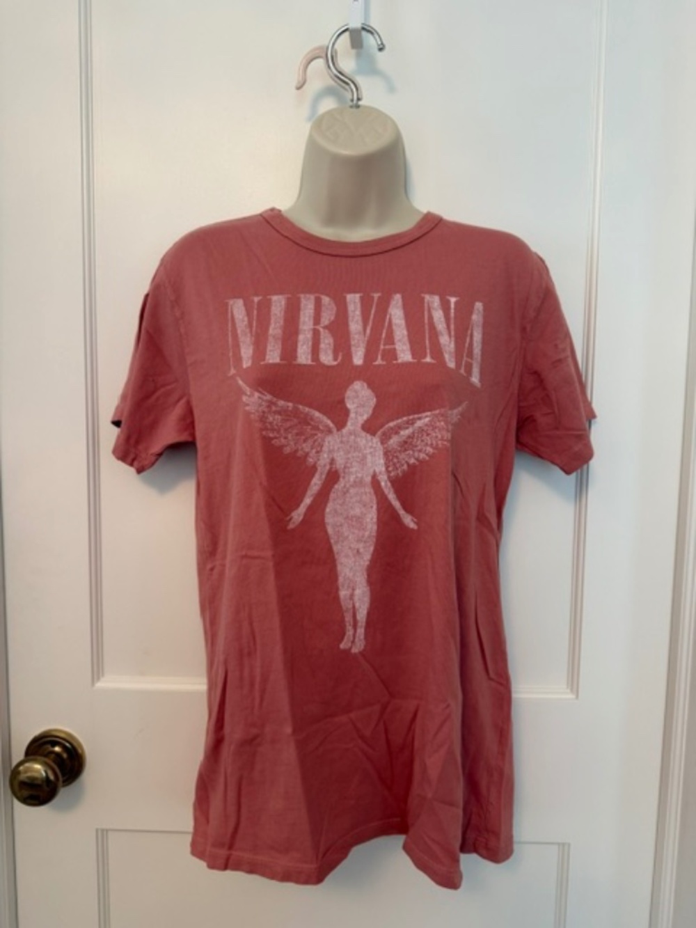FREE PEOPLE Live Nation Nirvana In Utero Angel Band Tee Mauve Pink M
